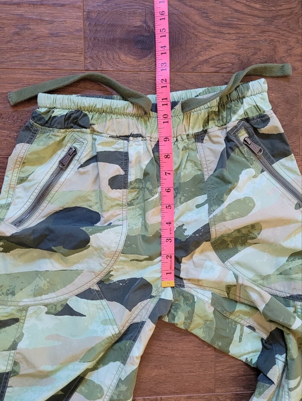 Free People Stadium Pants In Camo - Picture 5 of 9
